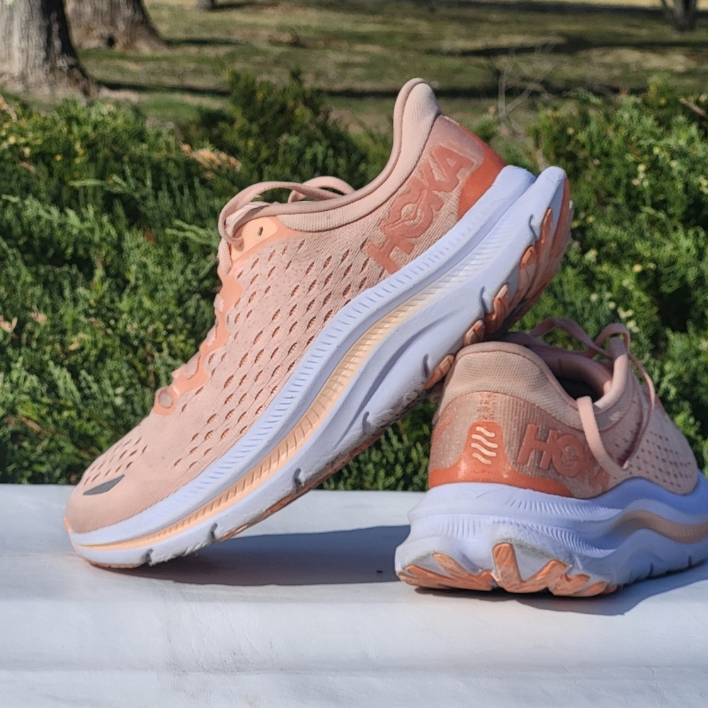 Hoka One Kawana Women's Running Shoes